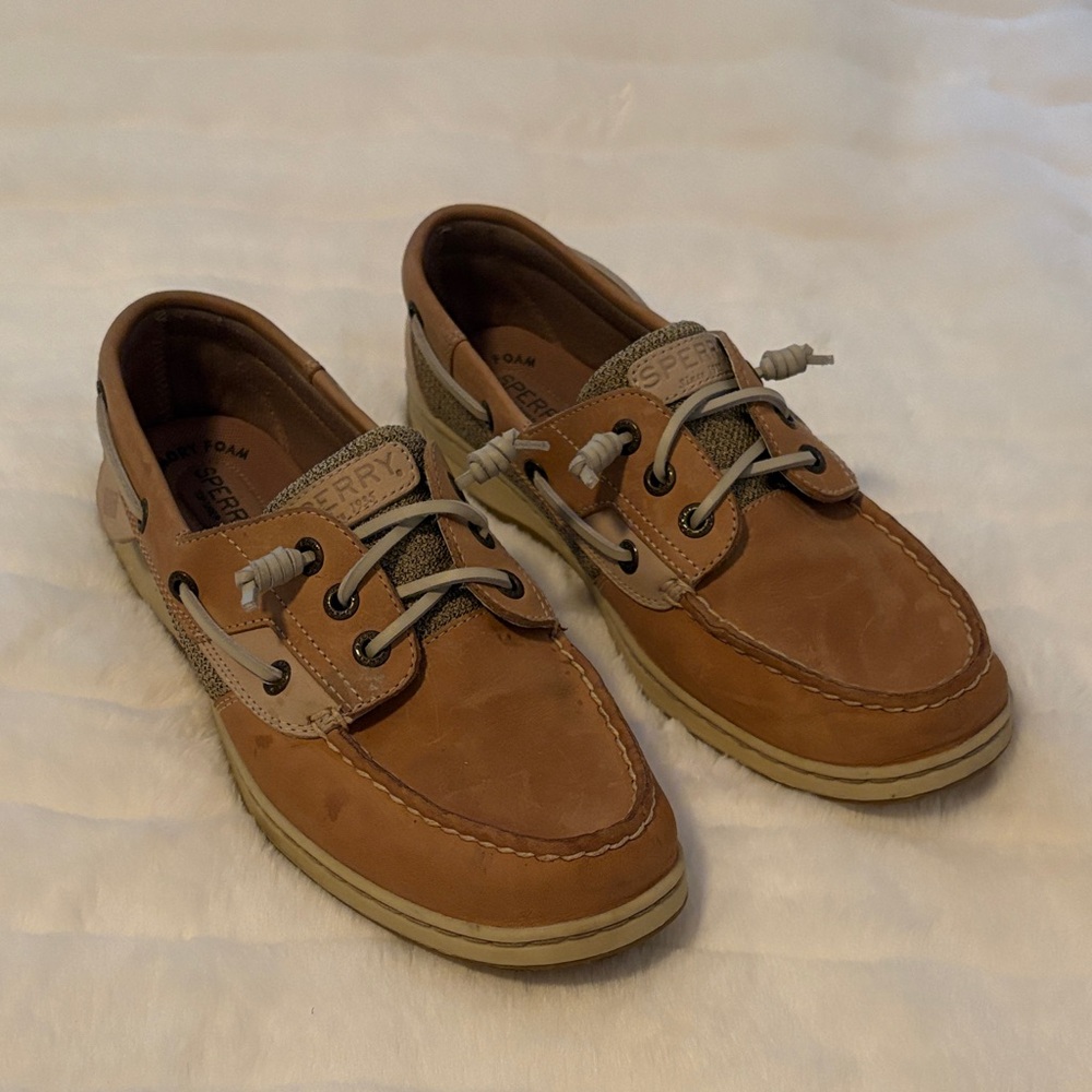 Sperry Women’s Tan Boat Shoes